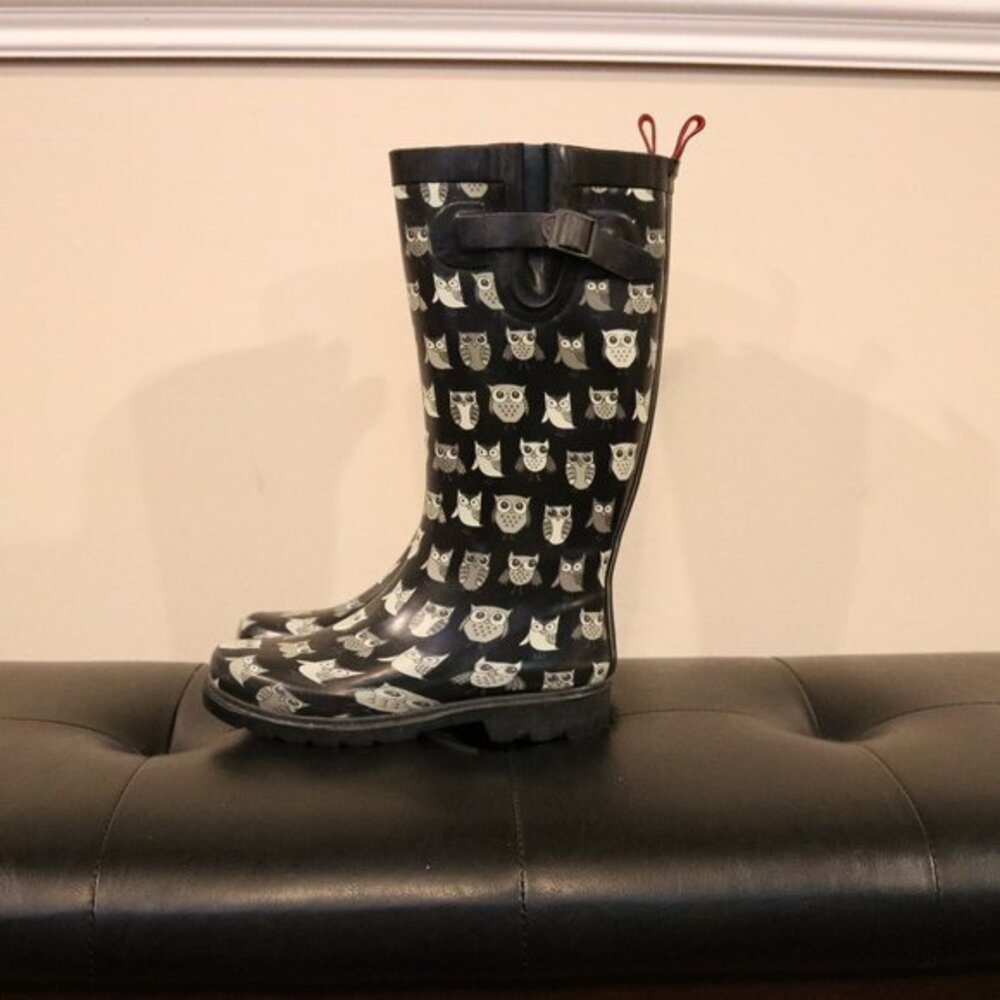 Capelli New York Mid Calf Owl Rain Boots sz 6 Black Grey
